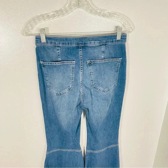 Free People Just Float On Flare Jeans Raw Hem Bohemian Festival Denim Retro - Picture 5 of 11